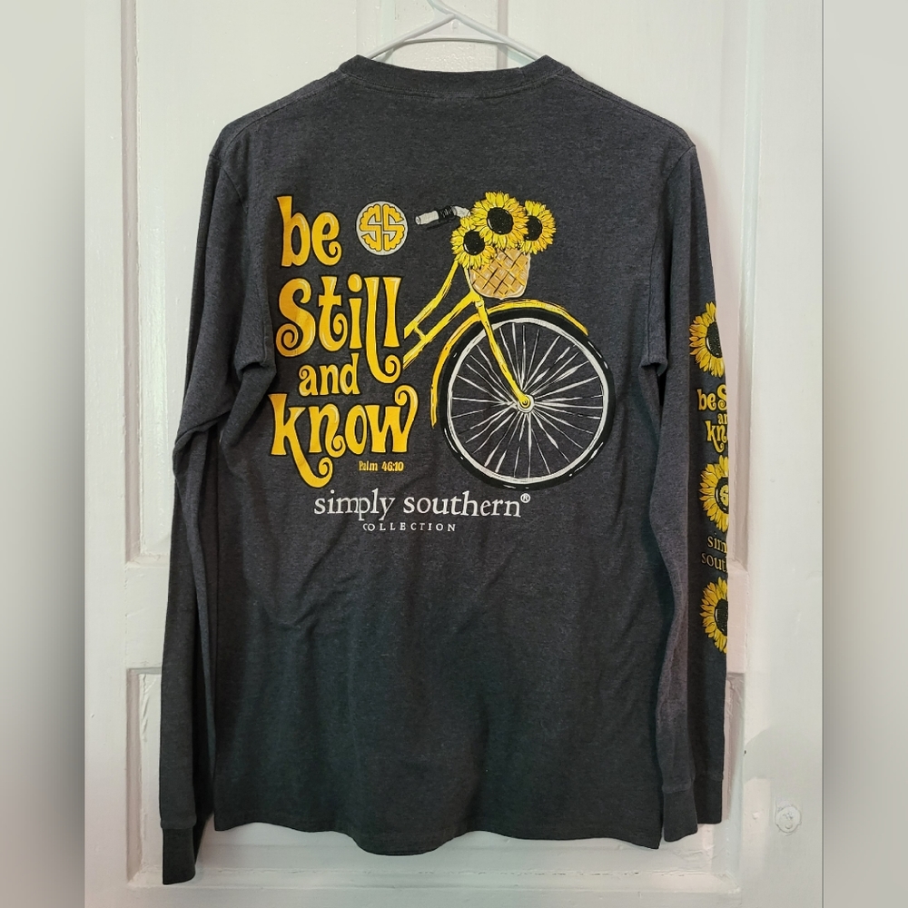 Simply Southern Women's top
